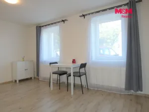 Prodej bytu 1+kk, Lošany, 27 m2