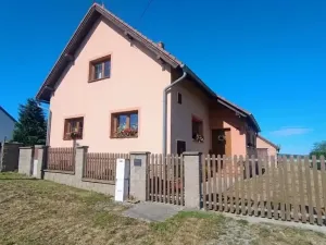 Prodej rodinného domu, Pernarec, 120 m2