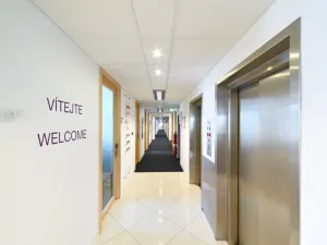 Pronájem kanceláře, Praha - Hlubočepy, Nádražní, 49 m2