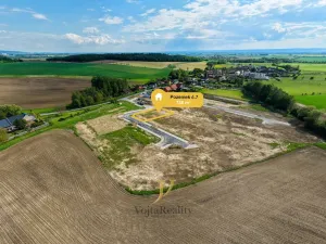 Prodej pozemku pro bydlení, Komárov, 738 m2