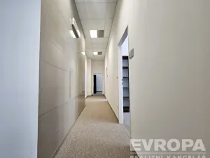 Pronájem kanceláře, Vrchlabí, Krkonošská, 160 m2
