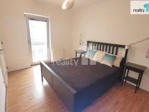Pronájem bytu 2+kk, Praha - Žižkov, Prokopova, 66 m2