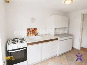 Prodej rodinného domu, Napajedla, Zábraní, 227 m2