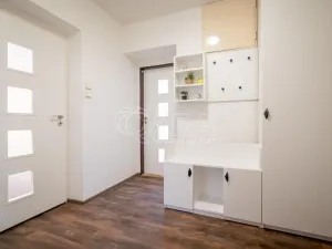 Prodej bytu 2+1, Trutnov - Dolní Předměstí, Úpské nábřeží, 85 m2