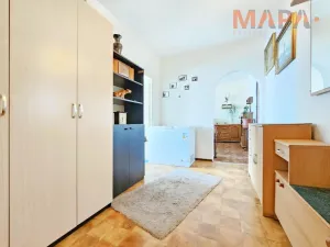 Prodej bytu 3+1, Jirkov, U Stadionu, 76 m2