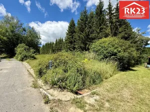 Prodej zahrady, Valy, 1072 m2
