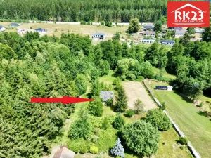 Prodej zahrady, Valy, 1072 m2