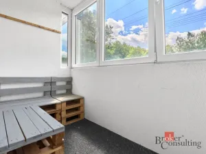 Prodej bytu 1+1, Loket, Sportovní, 45 m2