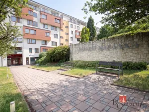Prodej bytu 2+kk, Praha - Libeň, Nad Okrouhlíkem, 58 m2