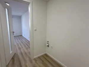 Pronájem bytu 1+kk, Praha - Košíře, 26 m2