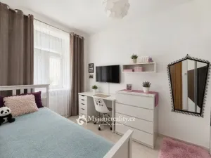 Prodej bytu 3+1, Znojmo, Wolkerova, 70 m2