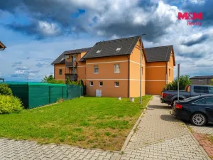 Prodej bytu 2+1, Nehvizdy, Gabčíkova, 50 m2