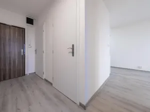Pronájem bytu 2+kk, Praha - Bohnice, Poznaňská, 43 m2
