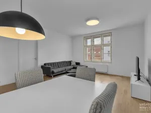 Pronájem bytu 4+kk, Hradec Králové, Ulrichovo náměstí, 123 m2
