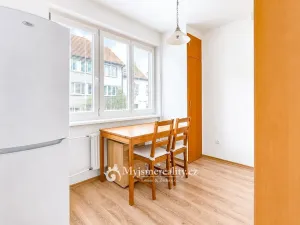 Pronájem bytu 2+1, Znojmo, Hálkova, 57 m2