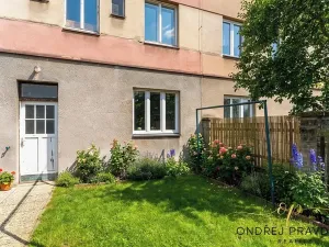 Prodej bytu 2+kk, Praha - Hloubětín, V chaloupkách, 58 m2