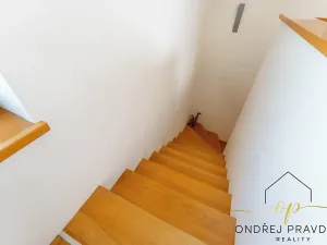 Prodej rodinného domu, Liteň, Karlštejnská, 237 m2
