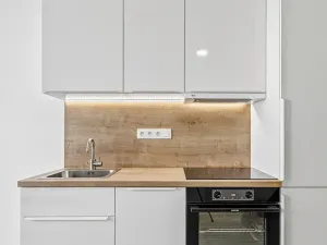 Pronájem bytu 1+kk, Praha - Žižkov, Biskupcova, 25 m2