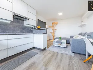 Pronájem bytu 3+kk, Kladno, Jaroslava Foglara, 52 m2