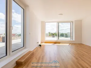 Prodej atypického bytu, Znojmo, Jarošova, 235 m2