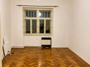 Pronájem bytu 2+kk, Praha - Vinohrady, Lužická, 50 m2