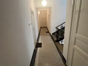 Pronájem bytu 1+kk, Praha - Vinohrady, Budečská, 22 m2