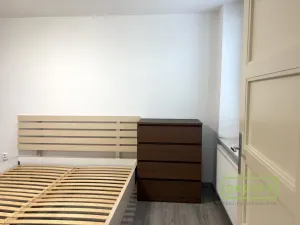 Pronájem bytu 2+1, Olomouc, Matěje z Janova, 60 m2