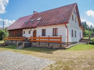 Prodej chalupy, Kolinec - Sluhov, 152 m2