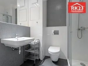 Pronájem bytu 1+kk, Praha - Libeň, Novovysočanská, 24 m2