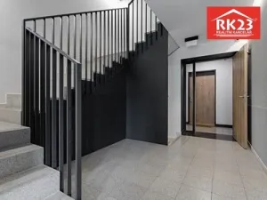 Pronájem bytu 1+kk, Praha - Libeň, Novovysočanská, 24 m2