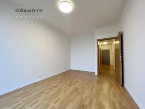 Pronájem bytu 3+kk, Praha - Záběhlice, Na Slatince, 70 m2