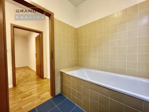 Pronájem bytu 3+kk, Praha - Záběhlice, Na Slatince, 70 m2