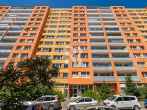 Prodej bytu 2+kk, Praha, Zelenohorská, 43 m2