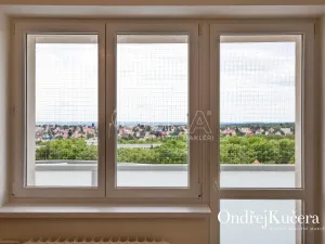 Pronájem bytu 3+kk, Praha - Břevnov, Na Petřinách, 67 m2