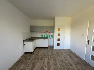 Prodej bytu 1+1, Bílina - Teplické Předměstí, Sídliště Za Chlumem, 35 m2
