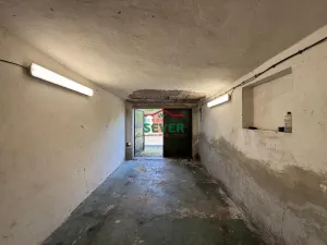 Prodej garáže, Chomutov, Elišky Krásnohorské, 20 m2