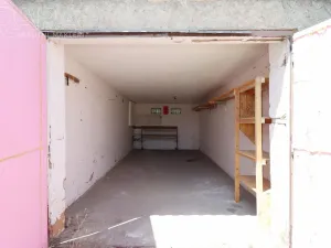 Prodej garáže, Praha - Bubeneč, Podbabská, 18 m2