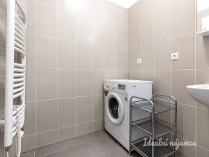 Pronájem bytu 2+kk, Praha - Modřany, Soukalova, 55 m2