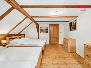 Prodej chalupy, Mařenice - Dolní Světlá, 236 m2
