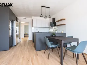 Pronájem bytu 3+kk, Praha - Smíchov, Vackové, 77 m2