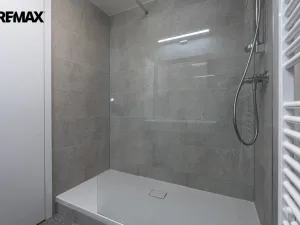 Pronájem bytu 3+kk, Praha - Smíchov, Vackové, 77 m2