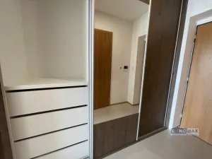 Pronájem bytu 1+kk, Břeclav, U Nemocnice, 32 m2