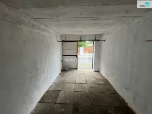 Prodej garáže, Praha, Glinkova, 17 m2