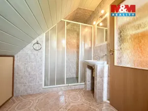 Prodej rodinného domu, Zálužice, 200 m2