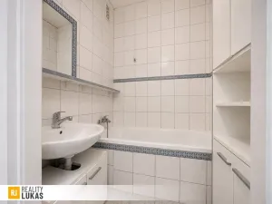 Prodej bytu 2+1, Ostrava, Sokolovská, 53 m2