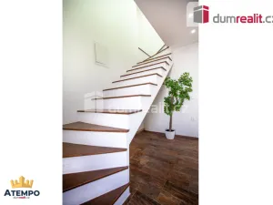 Prodej bytu 3+kk, Lhenice, Prachatická, 52 m2