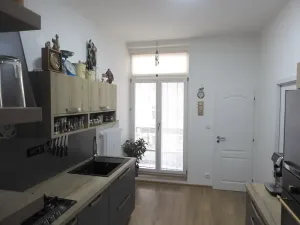 Prodej bytu 3+1, Praha - Žižkov, Biskupcova, 91 m2