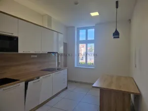 Pronájem kanceláře, Ostrava - Přívoz, Fügnerova, 1180 m2