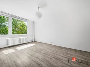 Pronájem bytu 2+kk, Hradec Králové - Pražské Předměstí, Veverkova, 32 m2