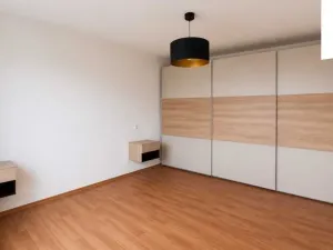 Pronájem bytu 3+1, České Budějovice, Lidická tř., 68 m2